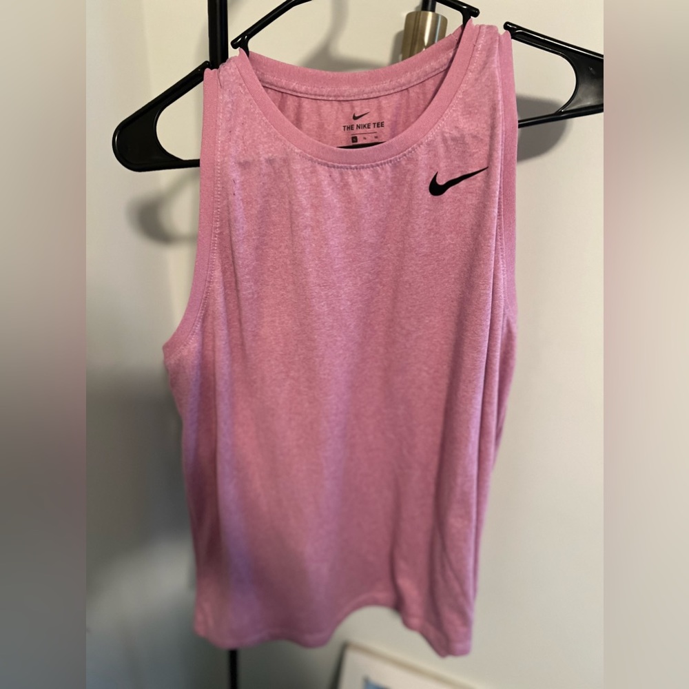 Nike Women's Dri-FIT Legend Training Tank Top